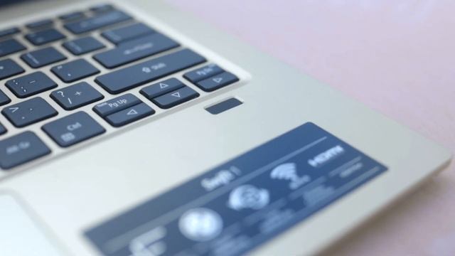 少女感滿滿的人氣網美Nina與Swift 1共同打造最完美戶外追劇時光屋！