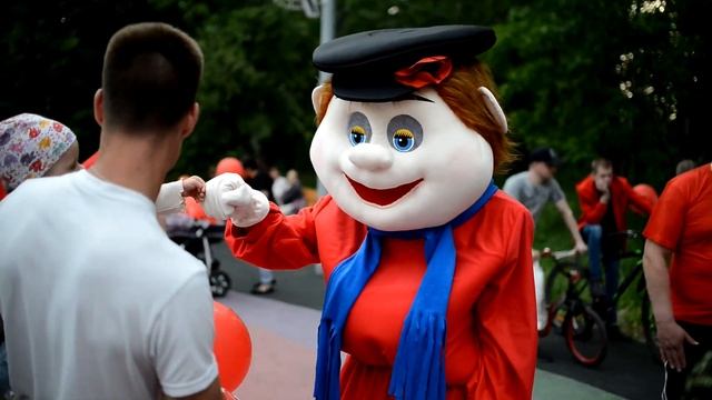 Ленинские коммунисты провели мероприятие в преддверии Международного дня защиты детей смотреть онлайн