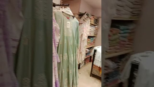 kal ham log Gaye Mira road shopping karne#Sapns Singh vlogs смотреть онлайн