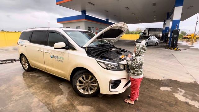 TONY TON TV | Business Road trip TJ helps Daddy with fluid tank смотреть онлайн
