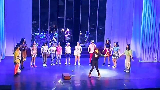 Derniere Danse - "Парад пародий" (фрагменты из шоу) Театральная студия: "Я АКТЁР" 03.04.2023 смотреть онлайн