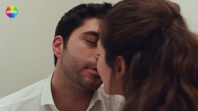 "Babam ile iş yapmanı istemediğimi söylemiştim!" | Kızılcık Şerbeti 9. Bölüm смотреть онлайн