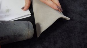 Убираем прожог на потолке в автомобиле