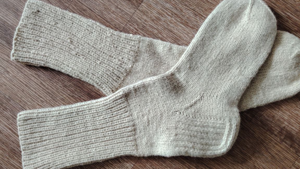 Мужские носки спицами размер 44-46 / Мастер класс. смотреть онлайн