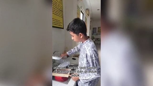 Rafif | Steam | Pembuatan kertas daur ulang смотреть онлайн