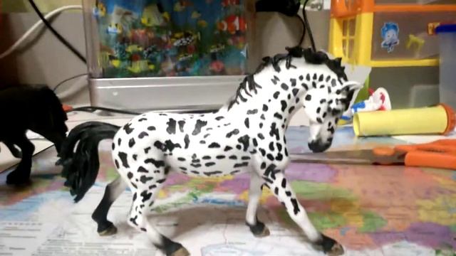 Лошади шляйх. Распаковка смотреть онлайн