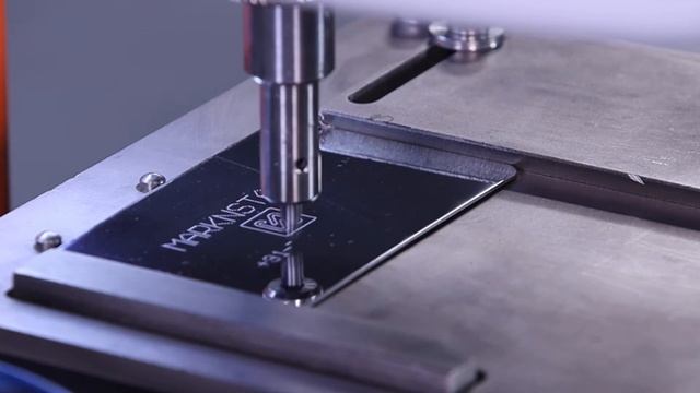 Pneumatic Nameplate Clamping | MarknStamp| First Indian manufacturer of dot peen marking machines смотреть онлайн