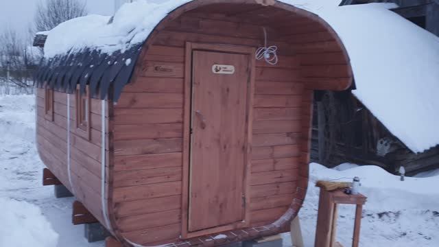 Баня бочка "Квадро" 3.5 метра с козырьком купить в Дзержинске. смотреть онлайн