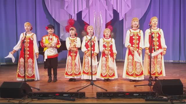 АНСАМБЛЬ ВЕРЕСЕНЬ - ПОДАЙ БАЛАЛАЙКУ (2022) смотреть онлайн