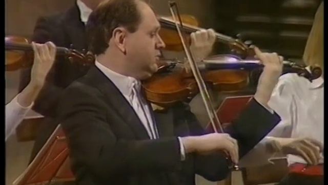 'Cathedral Classics', London Festival Orchestra/RP: Barber, Adagio for Strings смотреть онлайн
