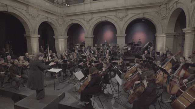 Benjamin Britten - The Young Person’s Guide to the Orchestra, Op 34, Fugue (extrait) смотреть онлайн