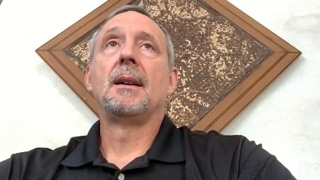 Perspectives from wearing a personal body camera смотреть онлайн