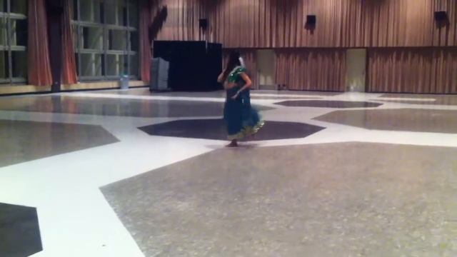 Video Ruhi's Dance UCLA ISU 2013 Banquet@Ackerman Grand Ballroom смотреть онлайн