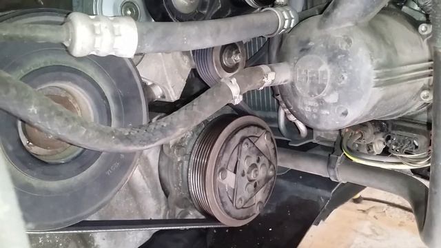 Changer Courroie D'accessoire Avec Galet Automatique