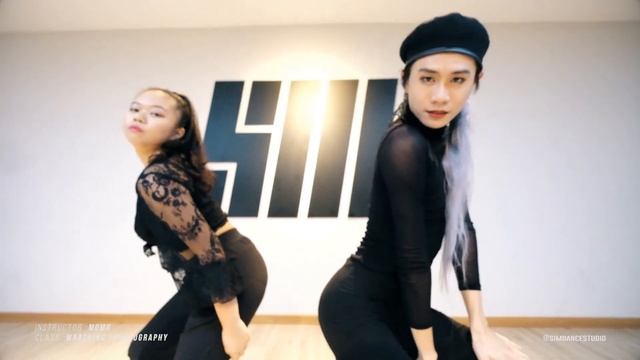STAY TONIGHT - Chung Ha / MOMO Waacking Choreography смотреть онлайн