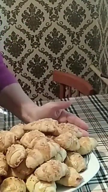 РАССЫПЧАТЫЕ, АРОМАТНЫЕ РОГАЛИКИ С ДЖЕМОМ 🥨🥨👍👍