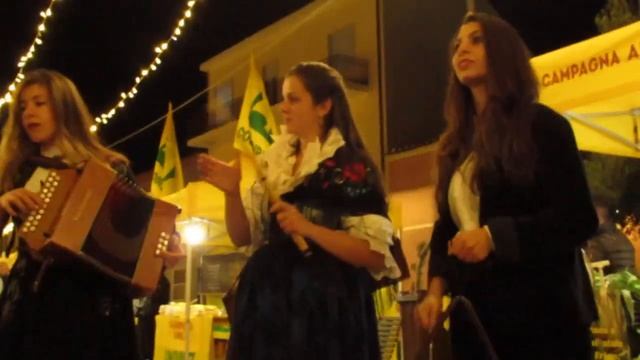 Le ragazze de Su cuntzertu antigu suonano ''Passu Torrau'' (Villasor 30/11/2019) смотреть онлайн