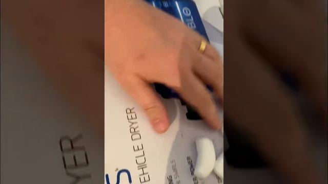 Blo Air RS car dryer unboxing смотреть онлайн