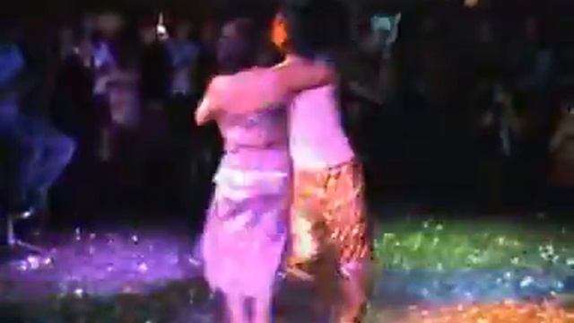 Latina Club, Kharkov, Ua: Salsa with stars-2 (The King) смотреть онлайн