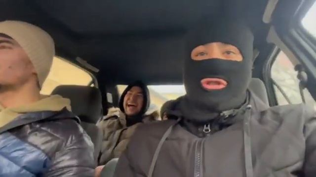 Бандаа. Сууууу роналдо. #ronaldo #бандаютуб #друзья #таджикистан #bmw #блогер смотреть онлайн