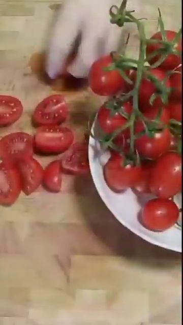 Теплый салат из печени #салаты #вкусноипросто #shorts смотреть онлайн
