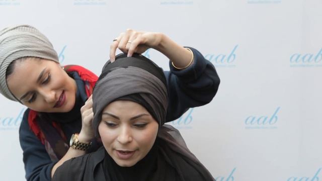 The Turban Style - Live Hijab Tutorial with Dina Tokio at Aab Flagship Boutique London смотреть онлайн