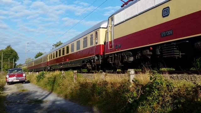 AKE Rheingold und Opel Kapitän смотреть онлайн