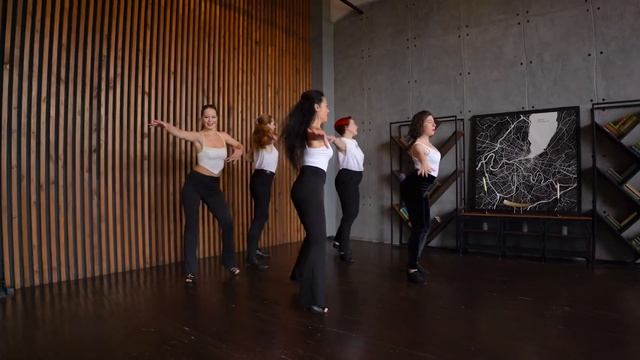 Mambo choreo by Jay Lee SALSA project by Sergey Gazaryan смотреть онлайн