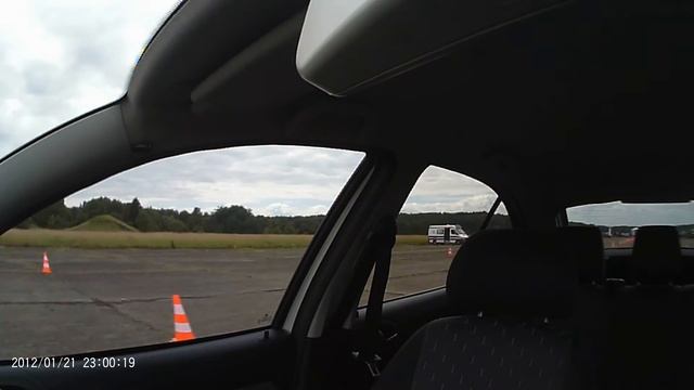 Audi A4 1.8T 20V 180 HP vs Octavia I 1.8T 20V 150 HP смотреть онлайн