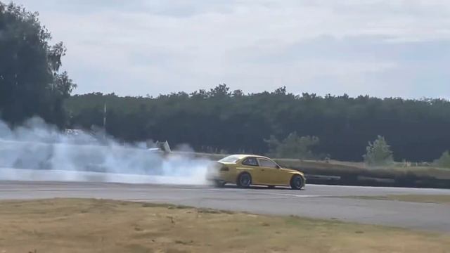 ROCKET BUNNY BMW E36 4.4 V8 DRIFTING - Sinka György | Drifting All Star Gála 2022 RabócsiRing | смотреть онлайн