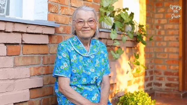 Gardening Stools for Seniors: An Aging Gardener’s Best Friend смотреть онлайн