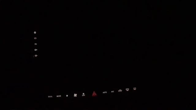 Белая подсветка кнопок магнитолы на Lexus is250 смотреть онлайн