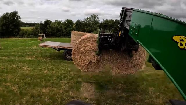 HAY 2022 IS FINISHED. DAVID BROWN 1212 ON THE BALER AND GETTING READY FOR HARVEST смотреть онлайн