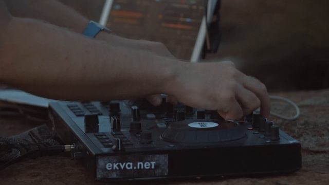 ekva - Sunset in Suurupi (Päikeseloojang Suurupis) смотреть онлайн