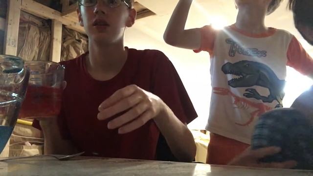 Sunday Soda Mix #17: Voltage & AMP Energy Strawberry Limeade смотреть онлайн