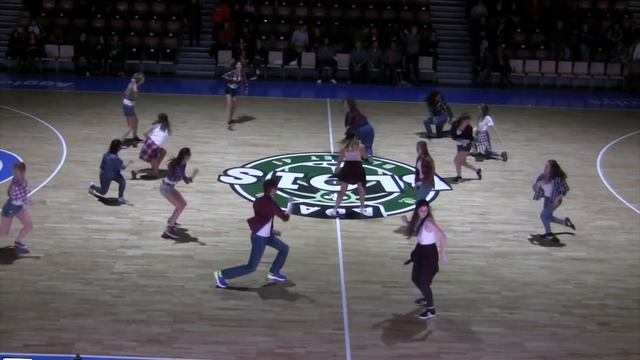 Danse Street Jazz Blois // Dirty Danswing // Match ADA Basket смотреть онлайн