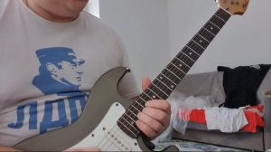 Лепс. Рюмка водки на столе. Метал кавер на электрогитаре. Соло