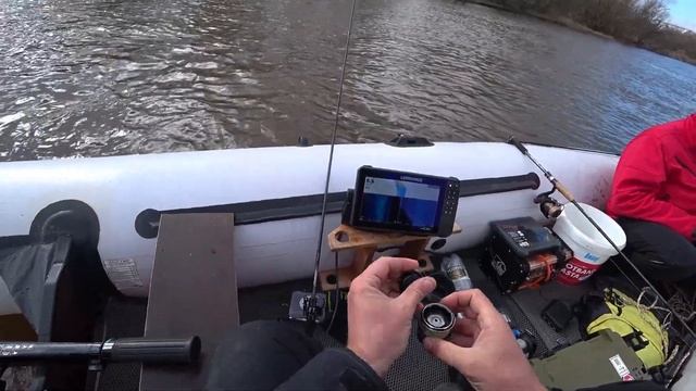 РЫБАЛКА В ГОРОДЕ. ЛОВЛЯ СУДАКА НА СПИННИНГ смотреть онлайн
