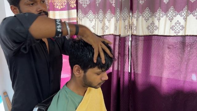 Молодой индийский уличный парикмахер дарит идеальный опыт ASMR. смотреть онлайн