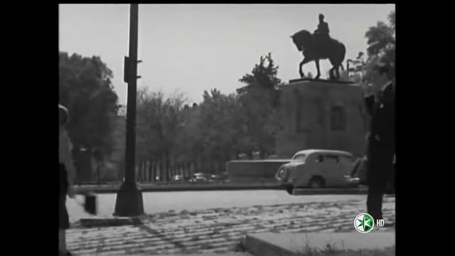 El sexy andar de Silvia Pinal смотреть онлайн