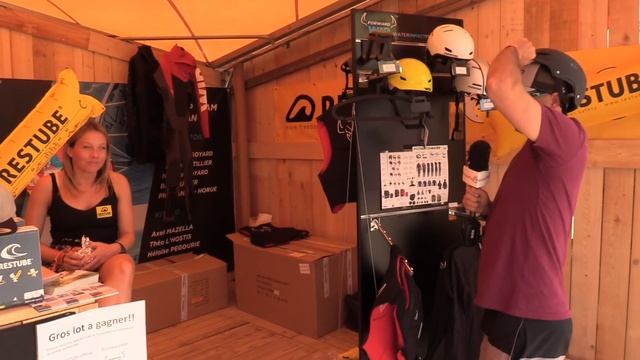 LIVE: Walk around - Defi Wind - 2019 смотреть онлайн