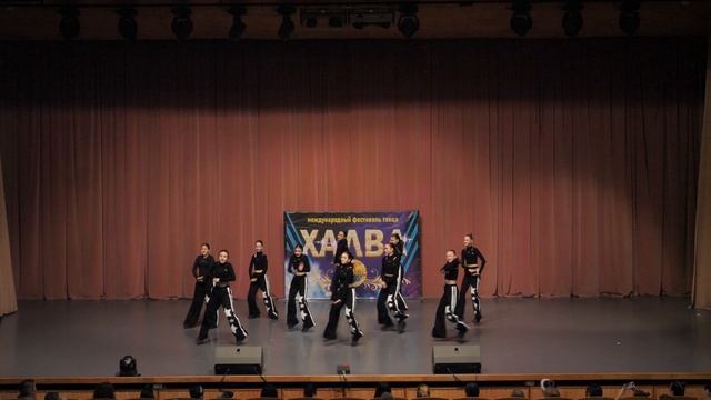 Танцы Нижнекамск K-pop Coverdance танцевальная группа детей и подростков Радиус