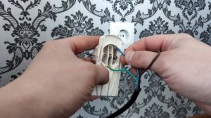 Установка плоской вилки за шкаф