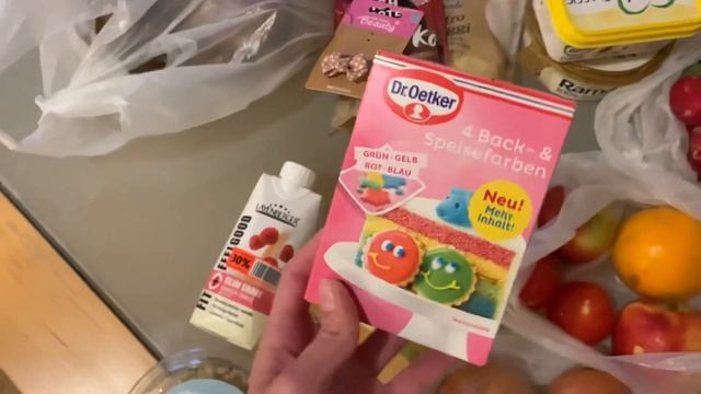 Бесплатная еда в Германии для Украинцев. Тафель- Tafel . Как и где получить ?! смотреть онлайн