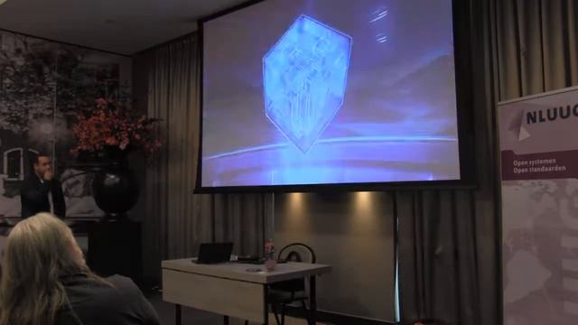 NLUUG 2018 NJ: Zaal3 -- Martijn van Lom -- Fragile Cyber World смотреть онлайн