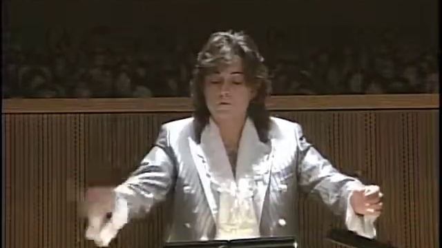 Strauss R, Ariadne auf Naxos under Lisa Xanthopoulou Act1 part1.mov смотреть онлайн