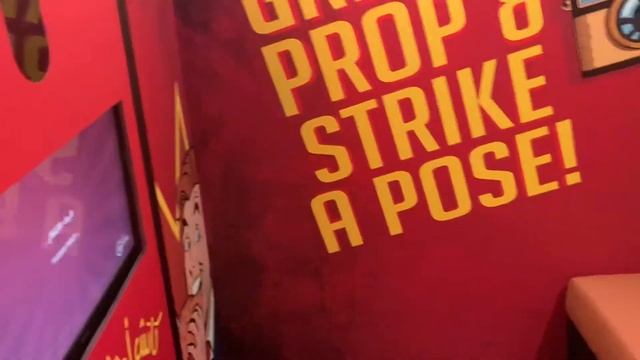 CATCH 22 THE BEST RESTAURANT IN DUBAI YUMMY 😋 смотреть онлайн