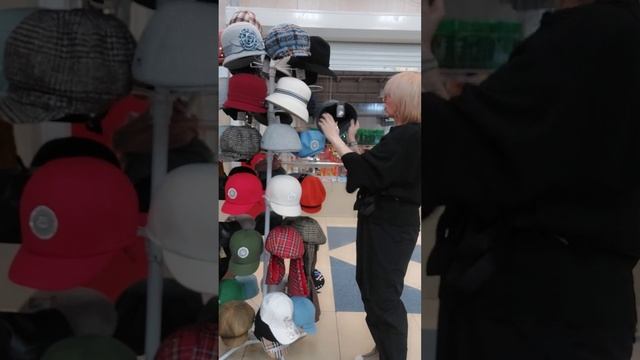 #мода #шапки#голова#прическа#память#ум#онлайн Головные уборы. Весенние каникулы...время для шопинга смотреть онлайн