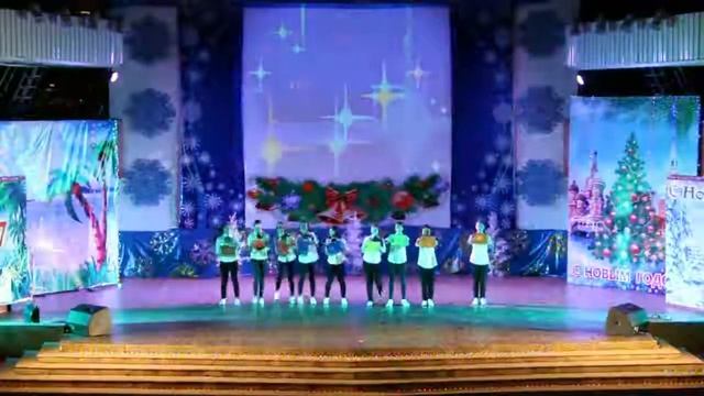 Вьетсовпетро - Концерт Новый год (22/12/2016)