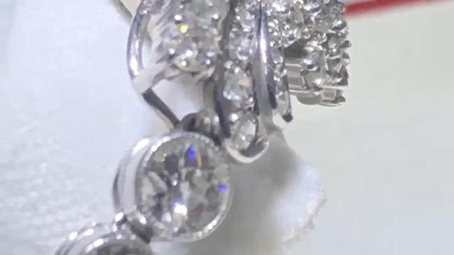 A Cartier 1940s Platinum Diamond Concealed Bracelet Watch смотреть онлайн